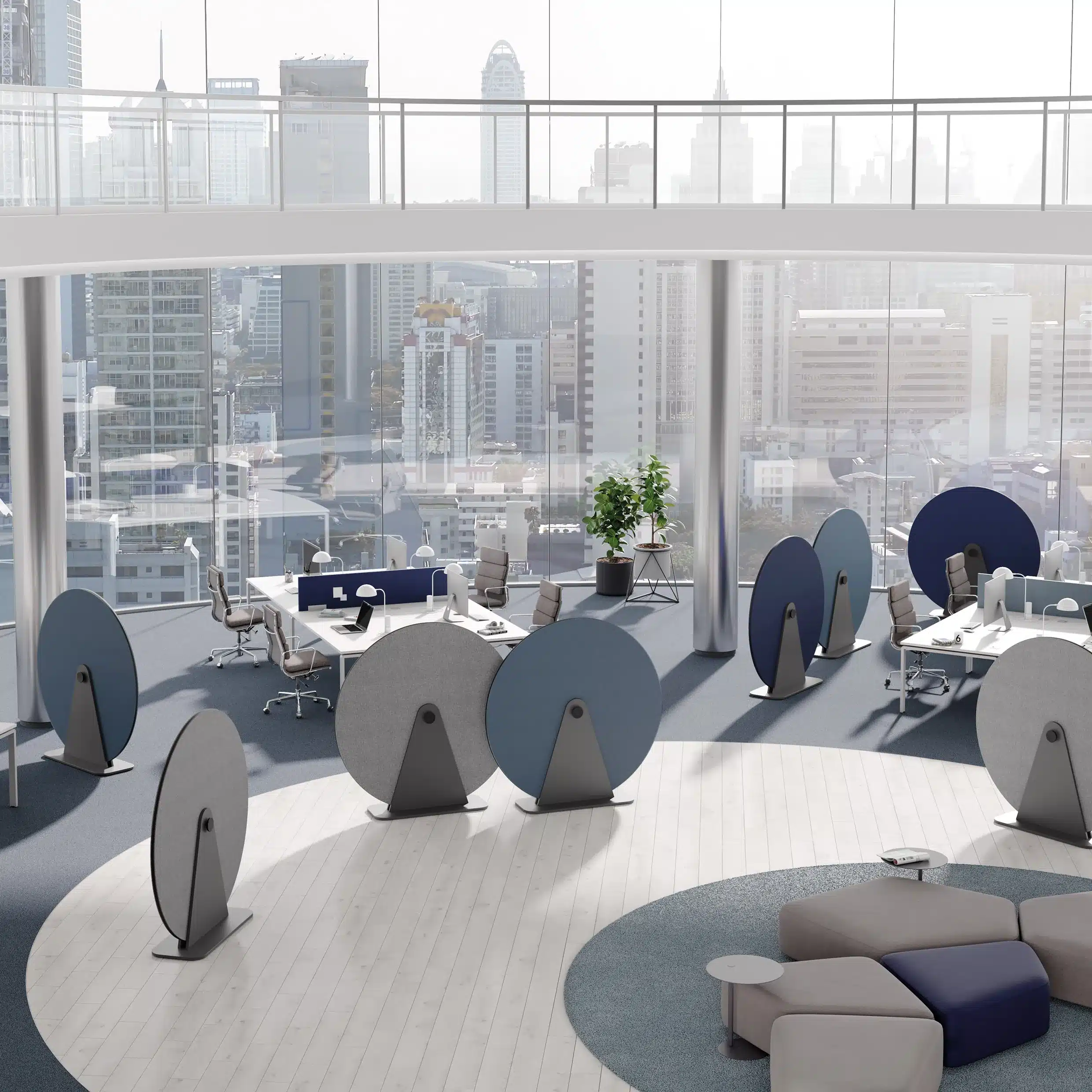 Büromöbel - Bürodesign Angerer - Moderne Büroeinrichtung mit runden Trennwänden und Stadtblick – Salzburg - Berchtesgadener Land